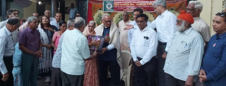 ज्येष्ठ समाज भूषण जिवन गौरव पुरस्काराने चौथमल सारडा सन्मानीत