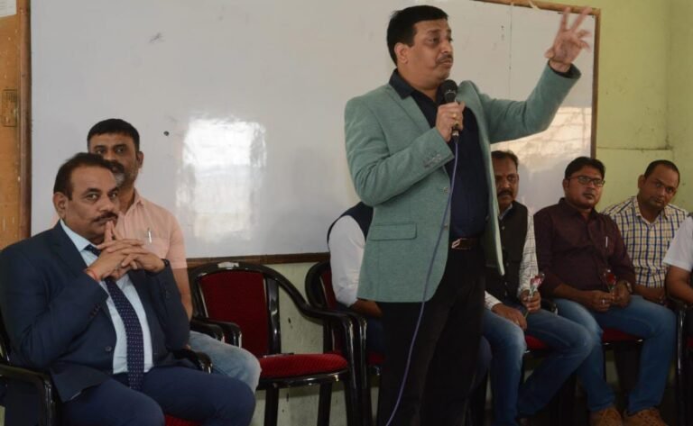 जिंका इसरो ट्रीप व लॅपटॉप ! उद्या रविवारी शेवटची संधी : समर्थ कोचिंग क्लासेसची निःशुल्क परिक्षा द्या