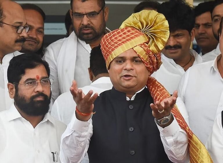 आमदार अपात्रतेवरुन विधानसभा अध्यक्षांच्या भूमिकेवर विरोधकांचा आक्षेप 