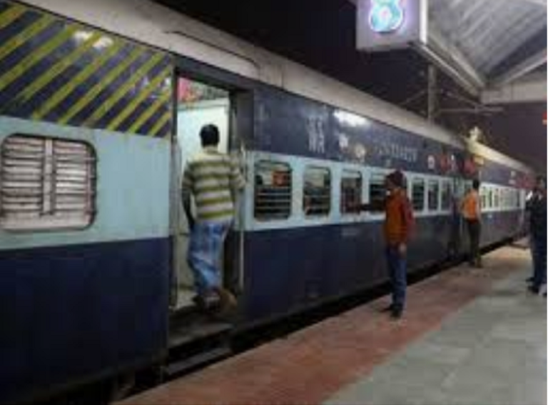 अकोला-तिरुपती-अकोला एक्स्प्रेसला १ महिन्याची मुदतवाढ