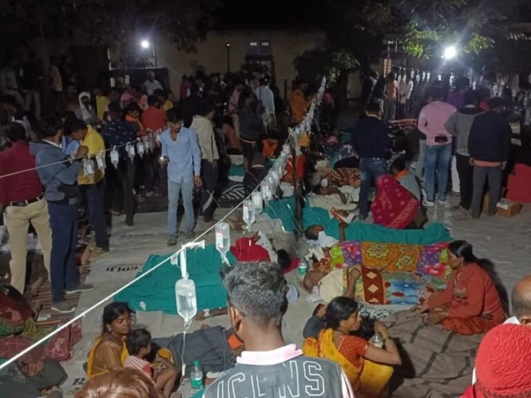बुलडाणा जिल्ह्यात ४०० जणांना विषबाधा !  सप्ताहानिमित्त भगर व आमटीचे भाविकांना वाटप