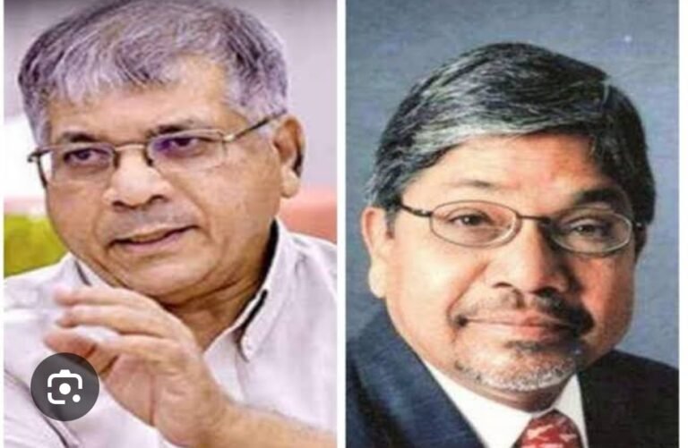 प्रकाश आंबेडकरांची भूमिका लोकशाही, संविधानविरोधी ! डॉ.मुणगेकर यांची बोचरी टीका