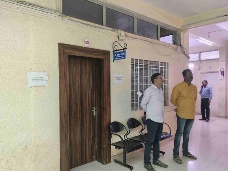 अकोला मनपाचे तत्कालीन उपायुक्त पंकज जावळेवर अँन्टीकरप्शनची कारवाई ?